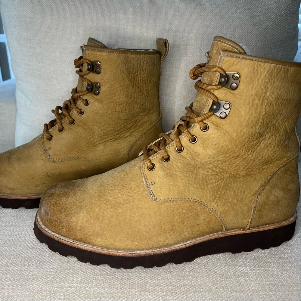 UGG Hannen TL Waterproof Combat Boot In Desert Tan - Picture 2 of 7
